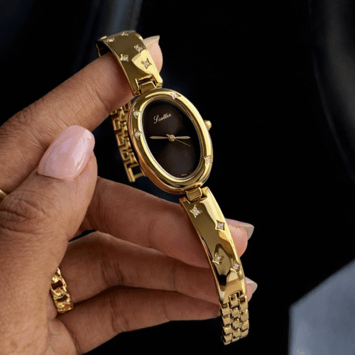 F SCOTTIE 013 OR ROUGE